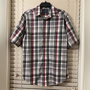 Roundtree & Yorke Men’s Medium Button Front Shirt Short Sleeve Grey Plaid Casual